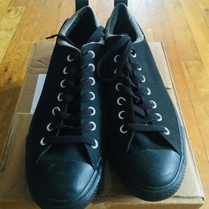 Men’s New Black Converse low top Chuck Taylor